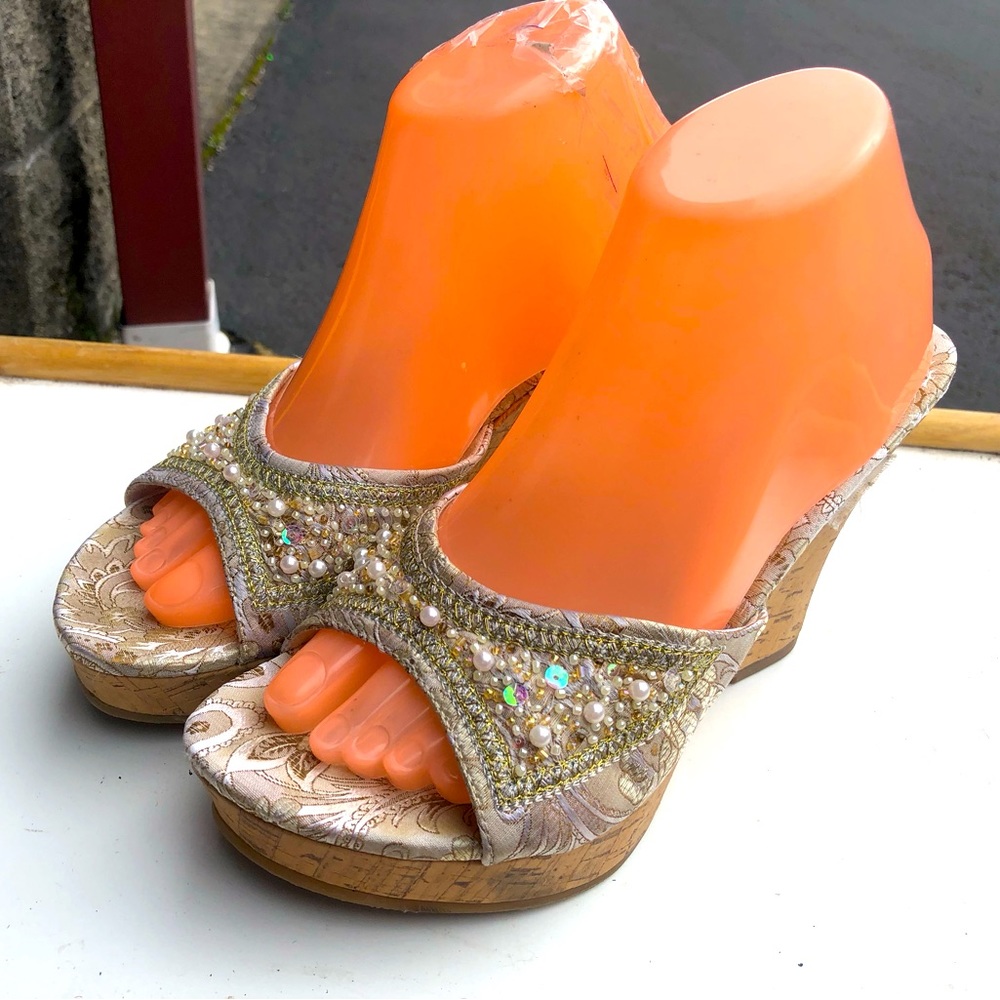 ellemenno Women’s Wedge Rhinestones Slide Up Sandals Size 8.5